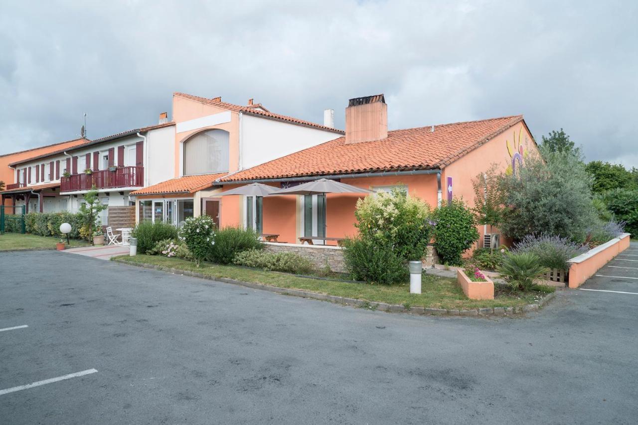 Contact Hotel O'Nice Saintes Exterior foto
